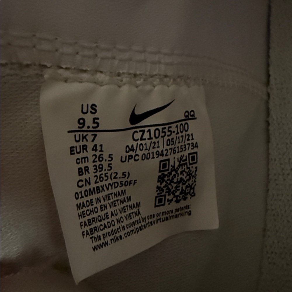 Nike Blazer High Tops - Picture 5 of 5
